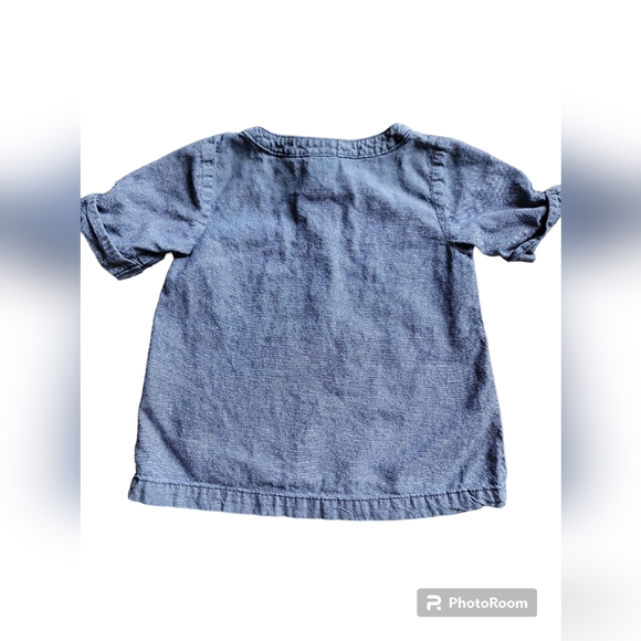 Heart embroidered denim top 💙 - Picture 4 of 5